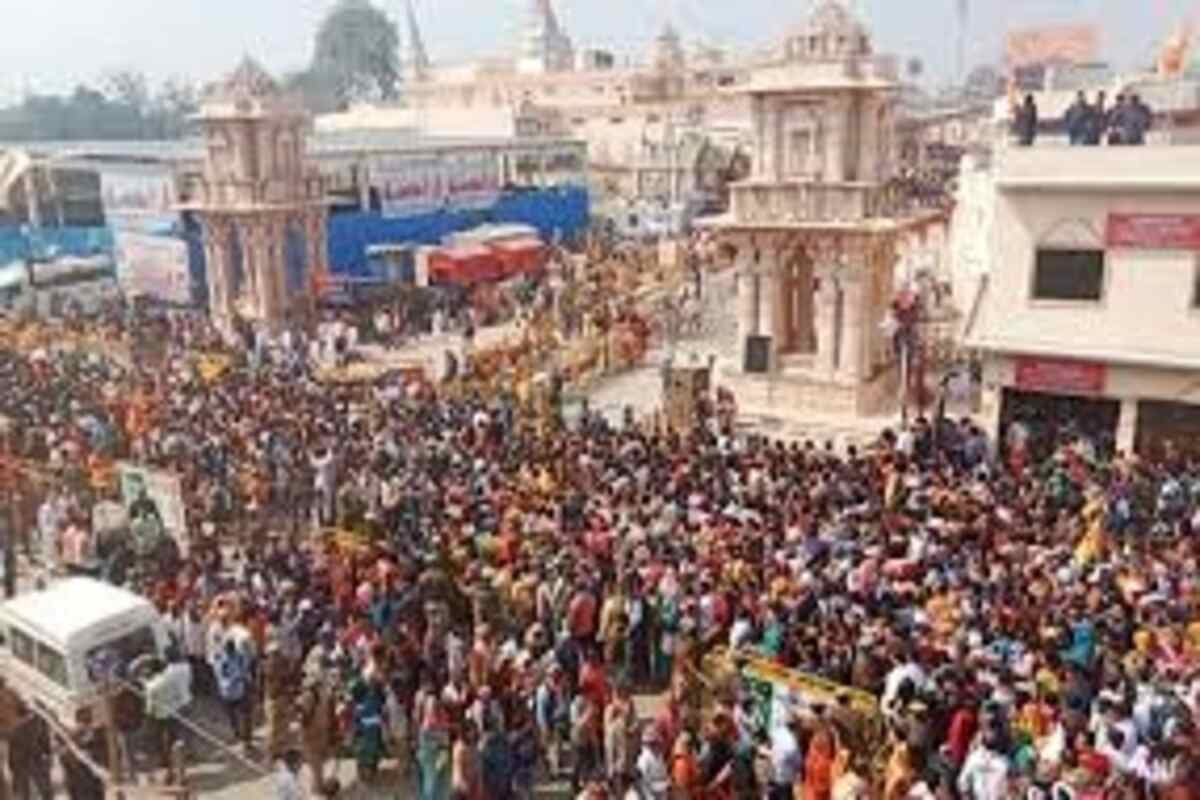 Devotees flock Lord Ram temple in Ayodhya
