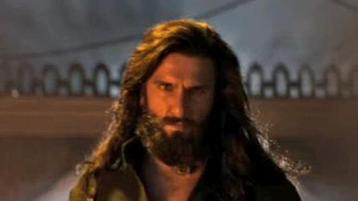 Ranveer Singh in a still from Dhurandhar 2
