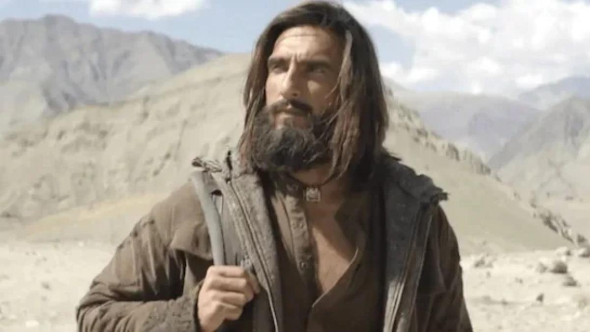 Dhurandhar 2 collections: Film surges beyond Rs 300 crore mark on third day, leaves rivals trailing