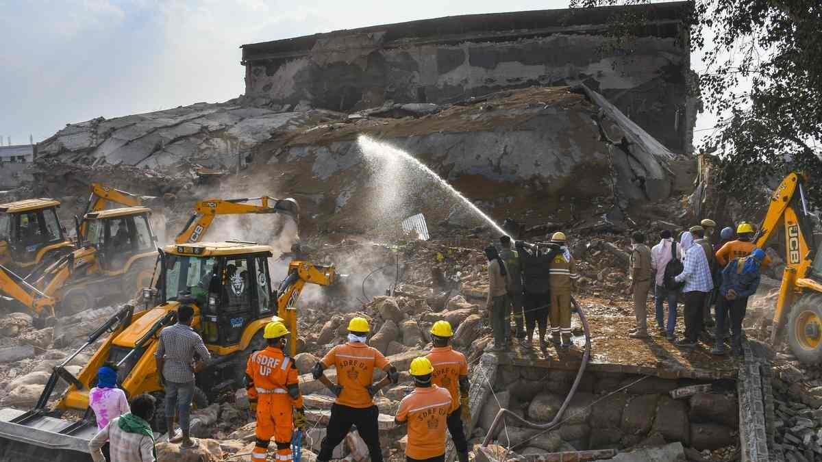 Another still from the spot