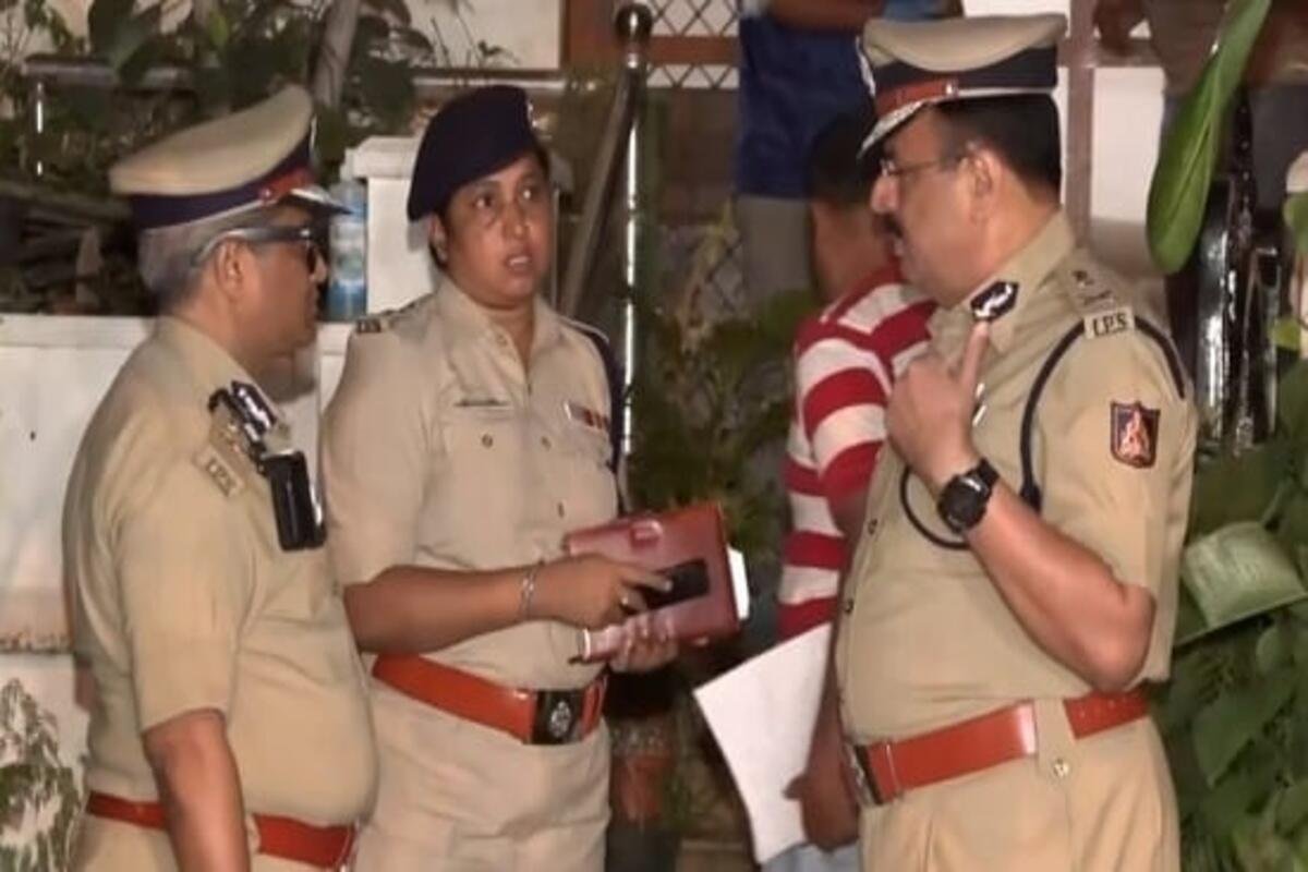 Police present at suicide spot