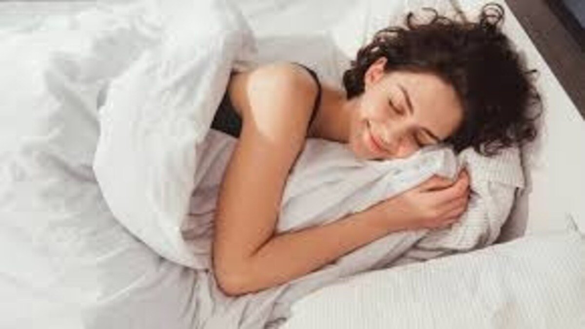 Just 11 mins of extra night sleep can slash risk of heart attack, study finds