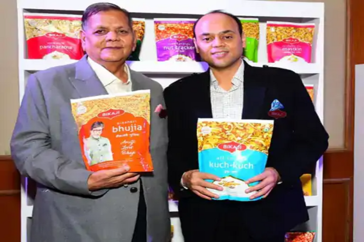 Bikaji founder Shivratan Agarwal (Left)