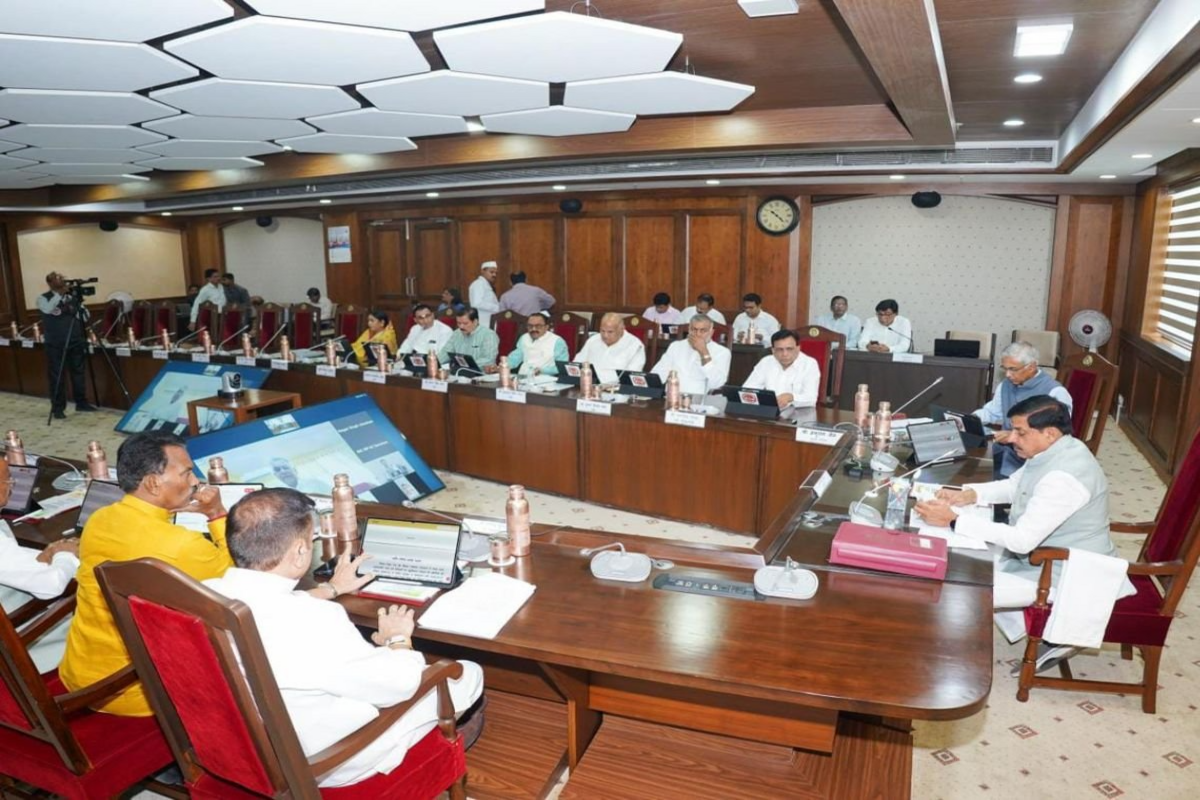 A still from the Cabinet meeting