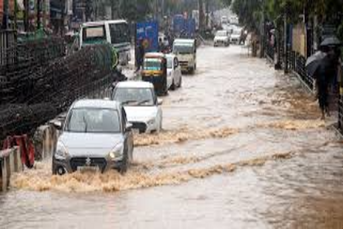 Guwahati's roads turn into water puddles after heavy, incessant rains