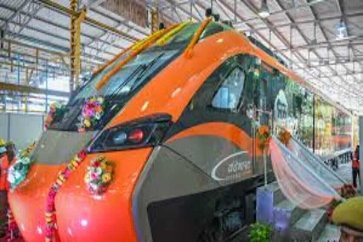 Vande Bharat train